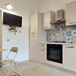 Appartamento Bilocale 2 Posti Vicino Al Centro, San Teodoro (Sardinia)