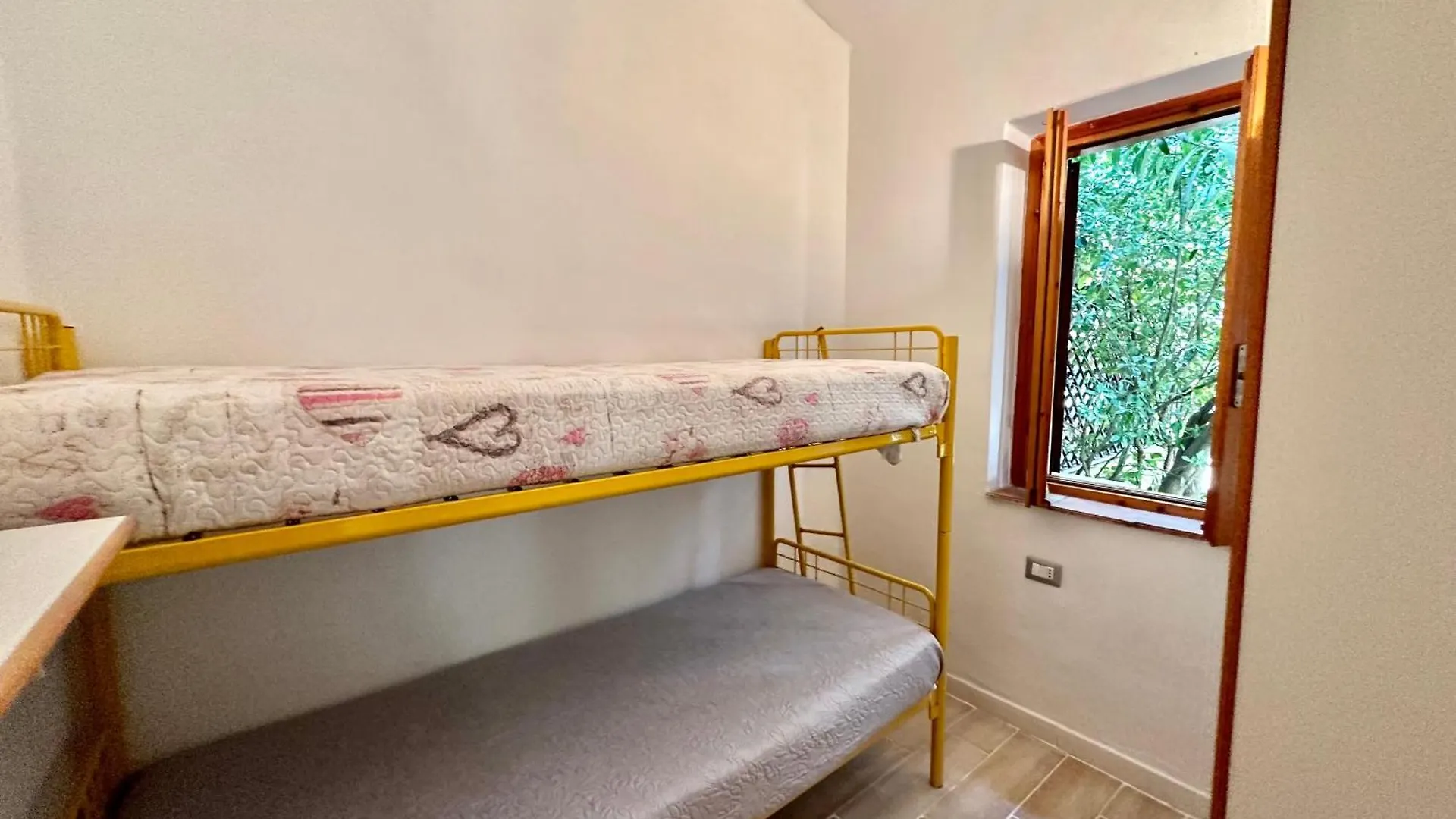 Apartmán Appartamento Con Veranda - Zona Centrale A 650 Mt Dalla Mare San Teodoro